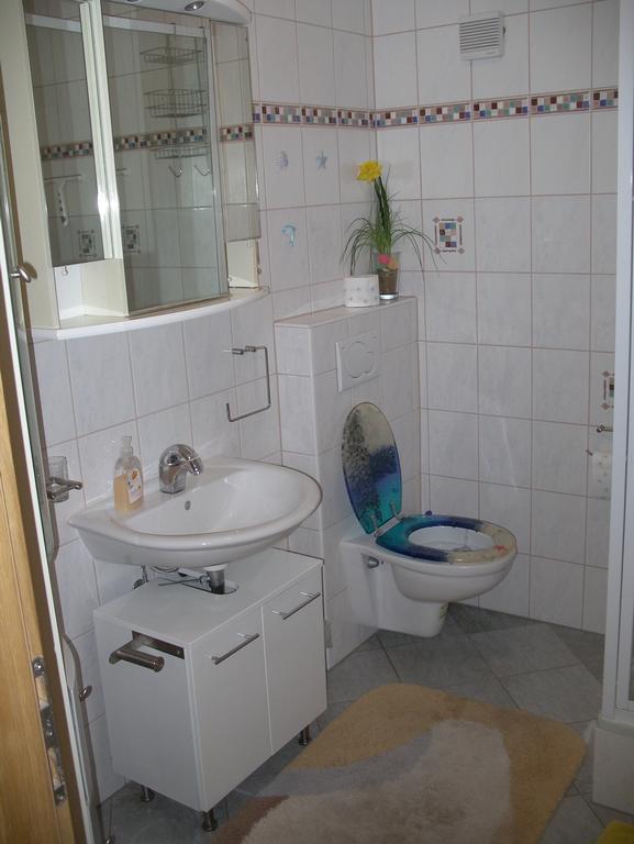 Apartments Marija Malinska Ngoại thất bức ảnh